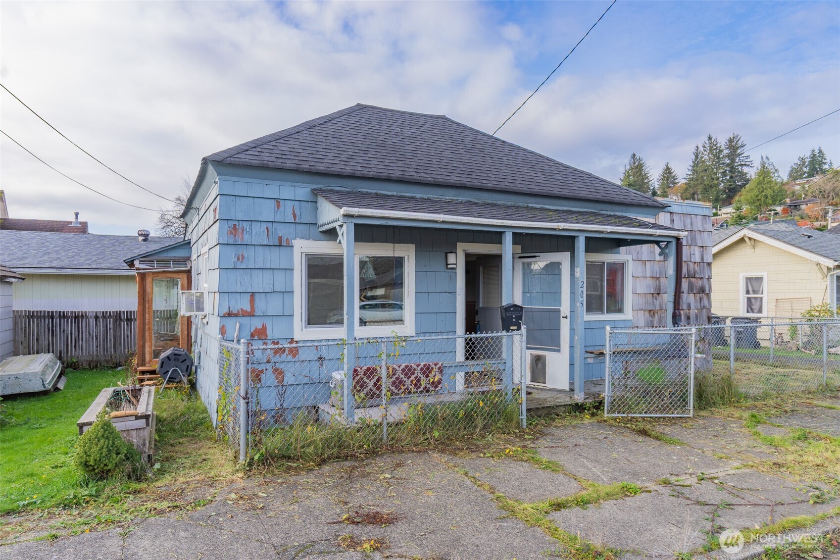 205 Jefferson Street , Hoquiam, WA 98550