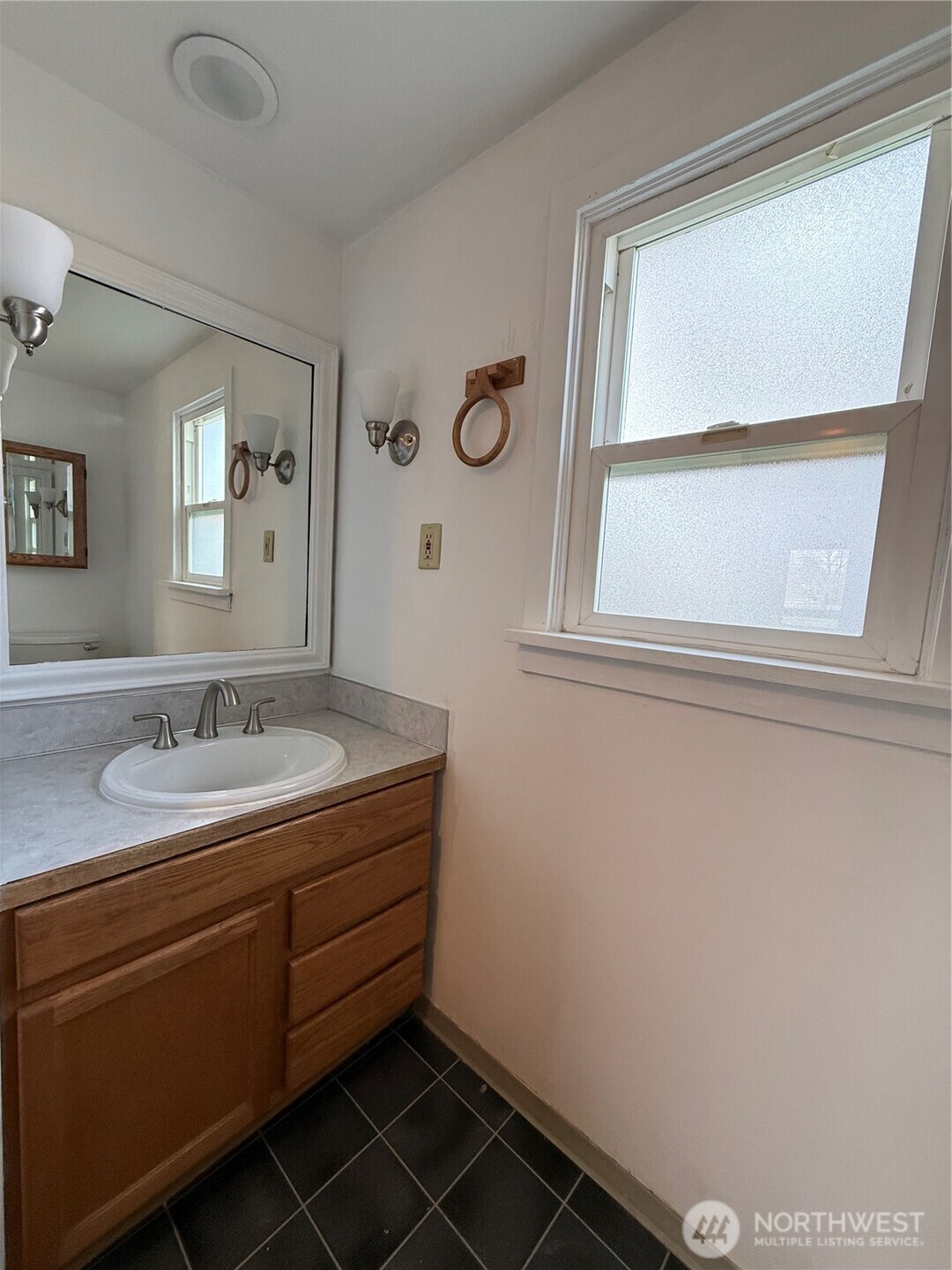 306 S Adams Street , Waterville, WA 98858