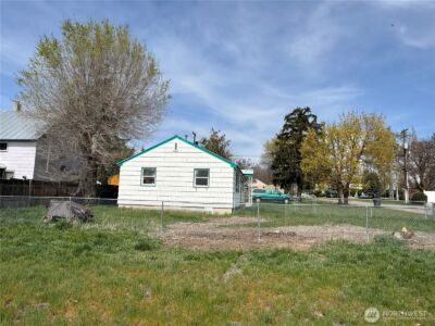 306 S Adams Street , Waterville, WA 98858 - Photo 25