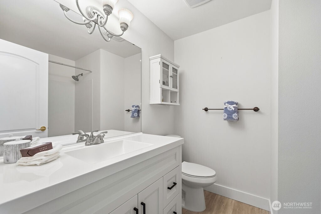 1728 Amber Boulevard , Puyallup, WA 98372