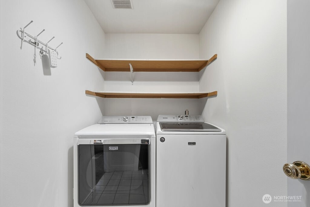 1728 Amber Boulevard , Puyallup, WA 98372