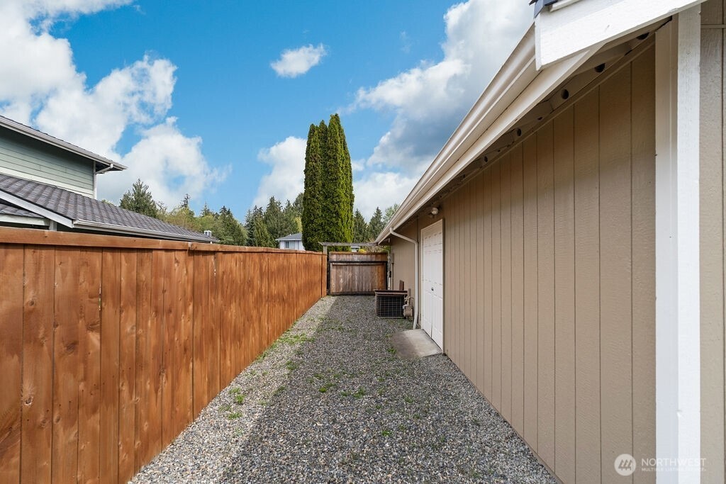 1728 Amber Boulevard , Puyallup, WA 98372