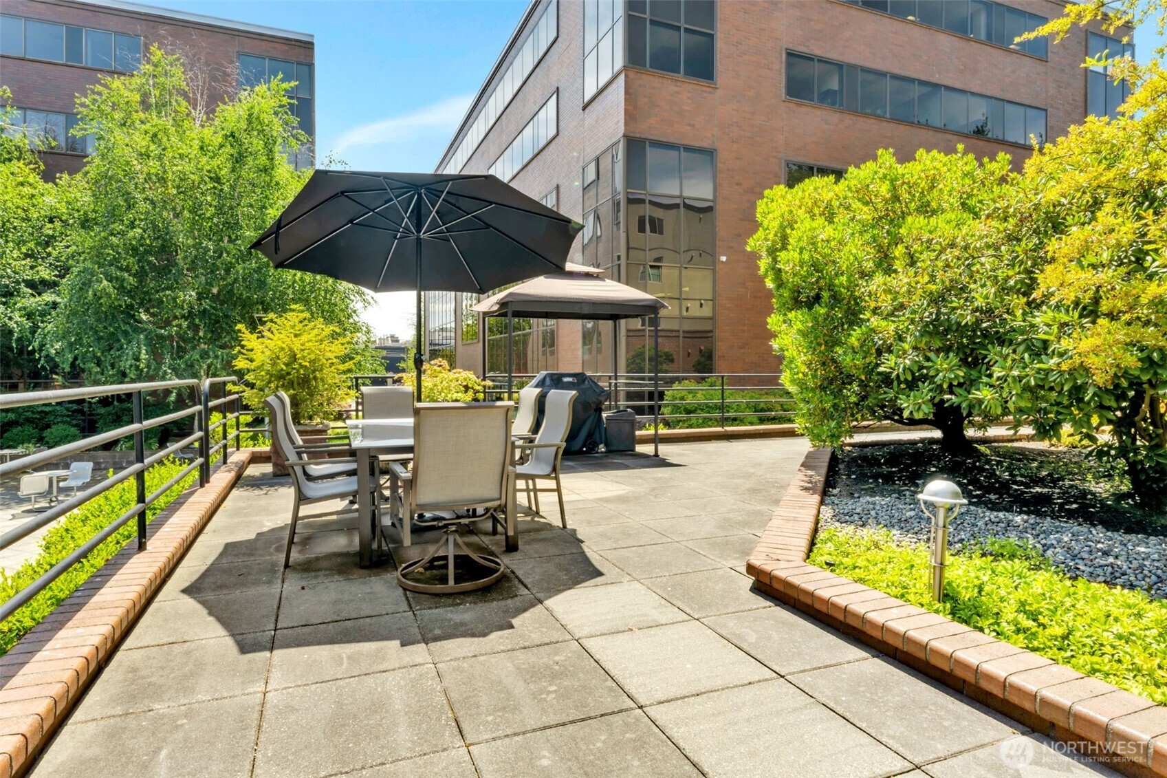 275 W Roy Street #319, Seattle, WA 98119