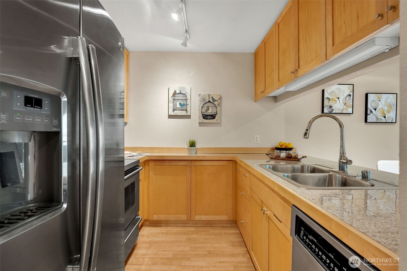 275 W Roy Street #319, Seattle, WA 98119
