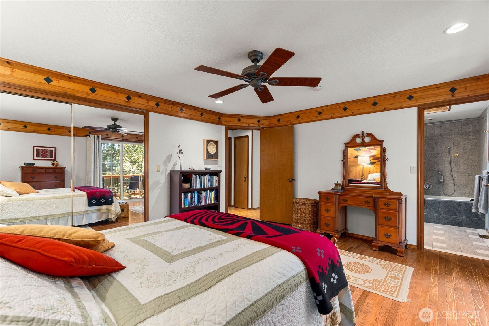 6802 33rd Avenue SE, Lacey, WA 98503