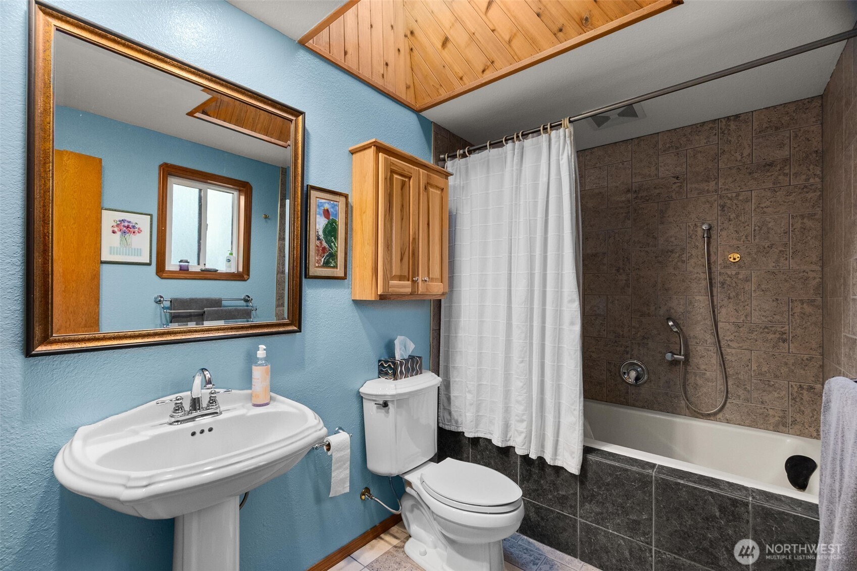 6802 33rd Avenue SE, Lacey, WA 98503