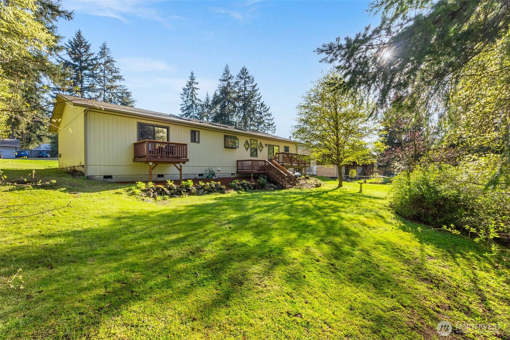 6802 33rd Avenue SE, Lacey, WA 98503