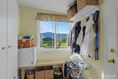 1104 N Baker , East Wenatchee, WA 90880 - Photo 17