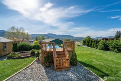 1104 N Baker , East Wenatchee, WA 90880 - Photo 27