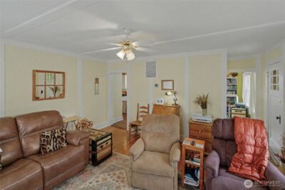 1104 N Baker , East Wenatchee, WA 90880 - Photo 5