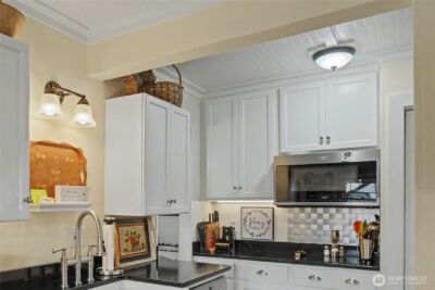 1104 N Baker , East Wenatchee, WA 90880 - Photo 9