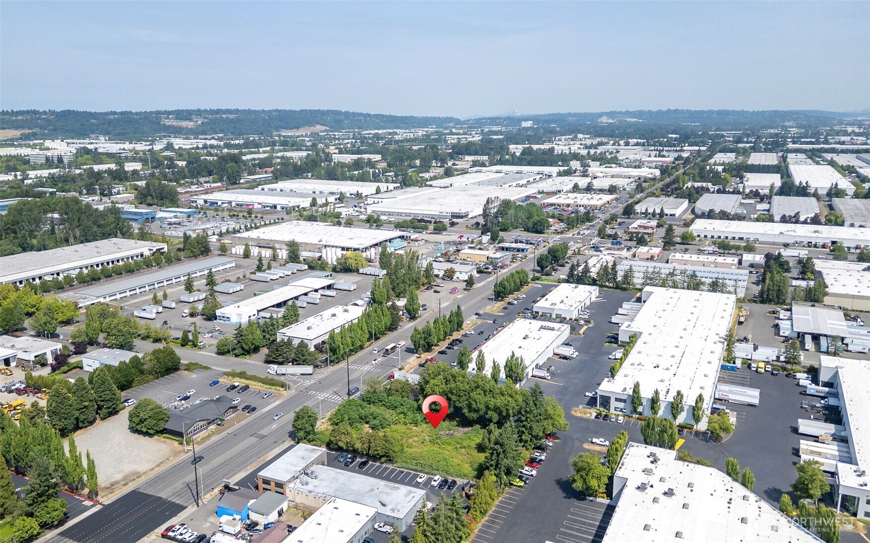 8425 S 216th Street , Kent, WA 98032