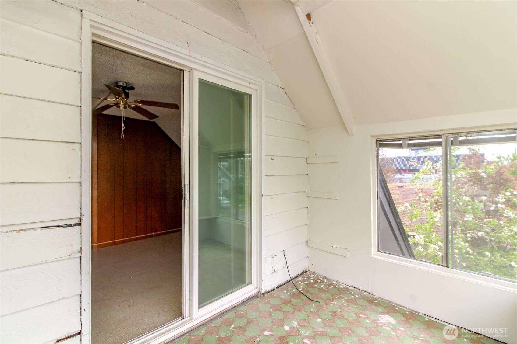 1437 E 30th Street , Tacoma, WA 98404