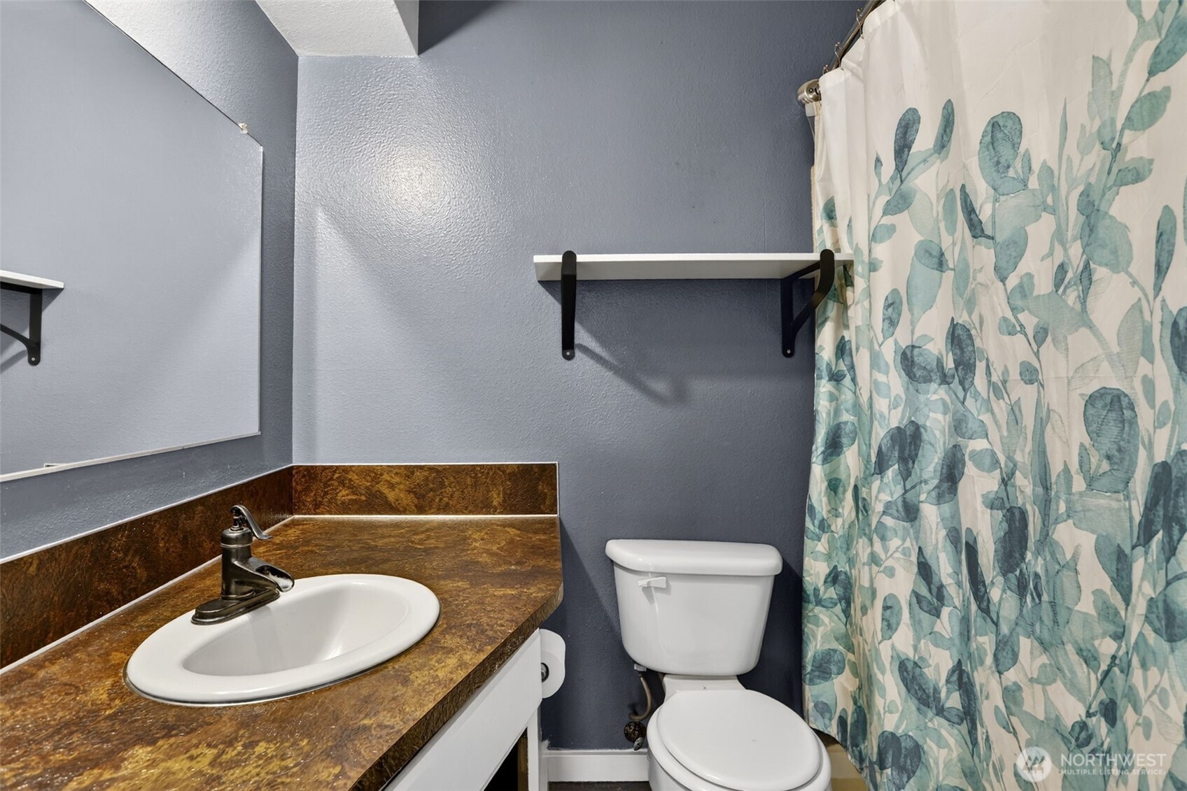 3815 Cherrywood Street , Longview, WA 98632
