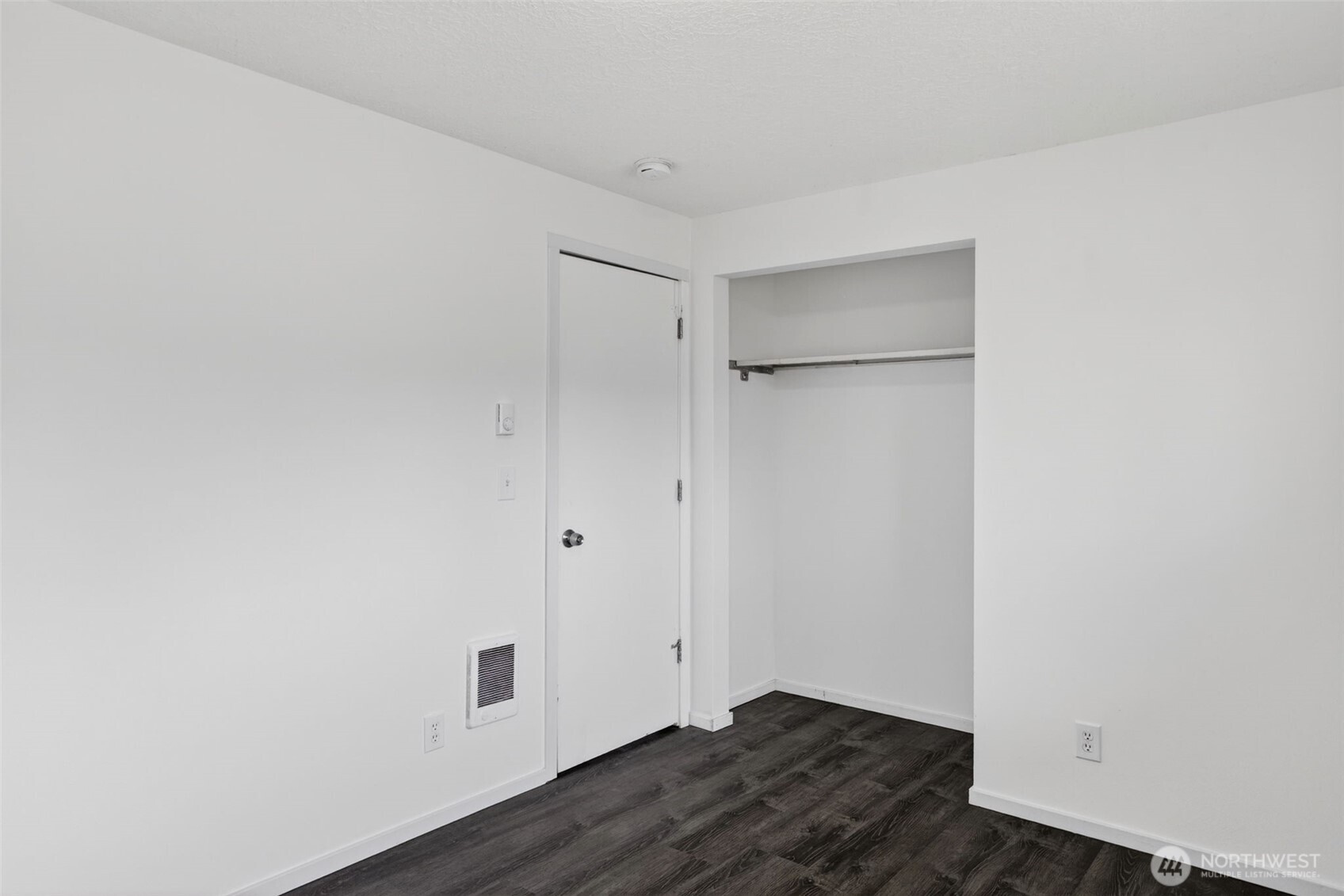3815 Cherrywood Street , Longview, WA 98632