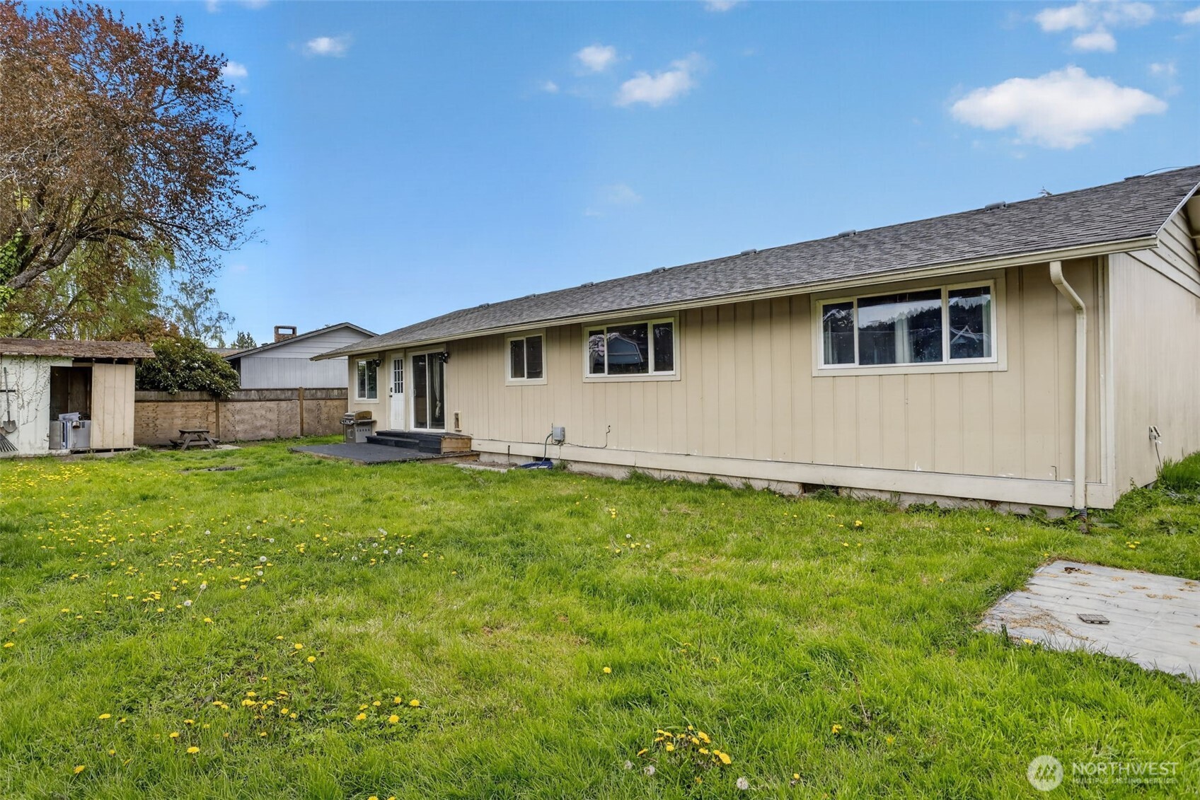 3815 Cherrywood Street , Longview, WA 98632