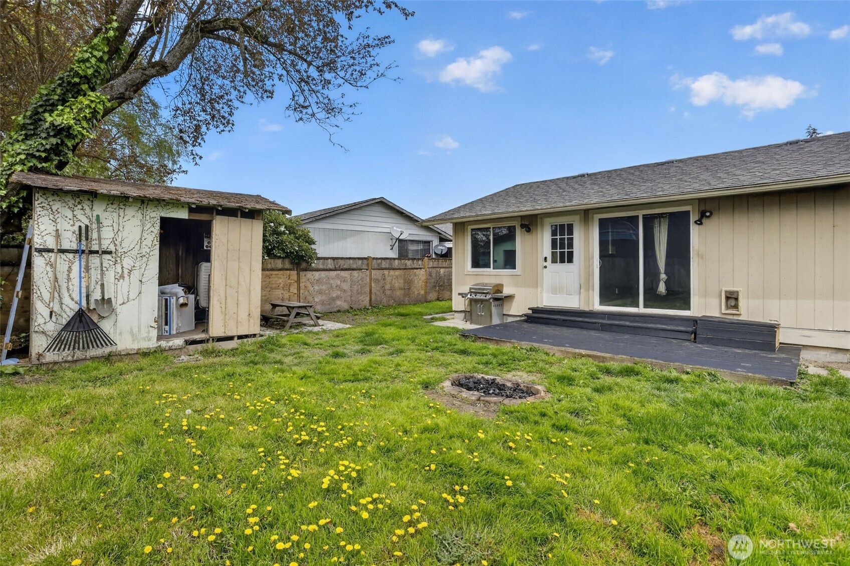 3815 Cherrywood Street , Longview, WA 98632