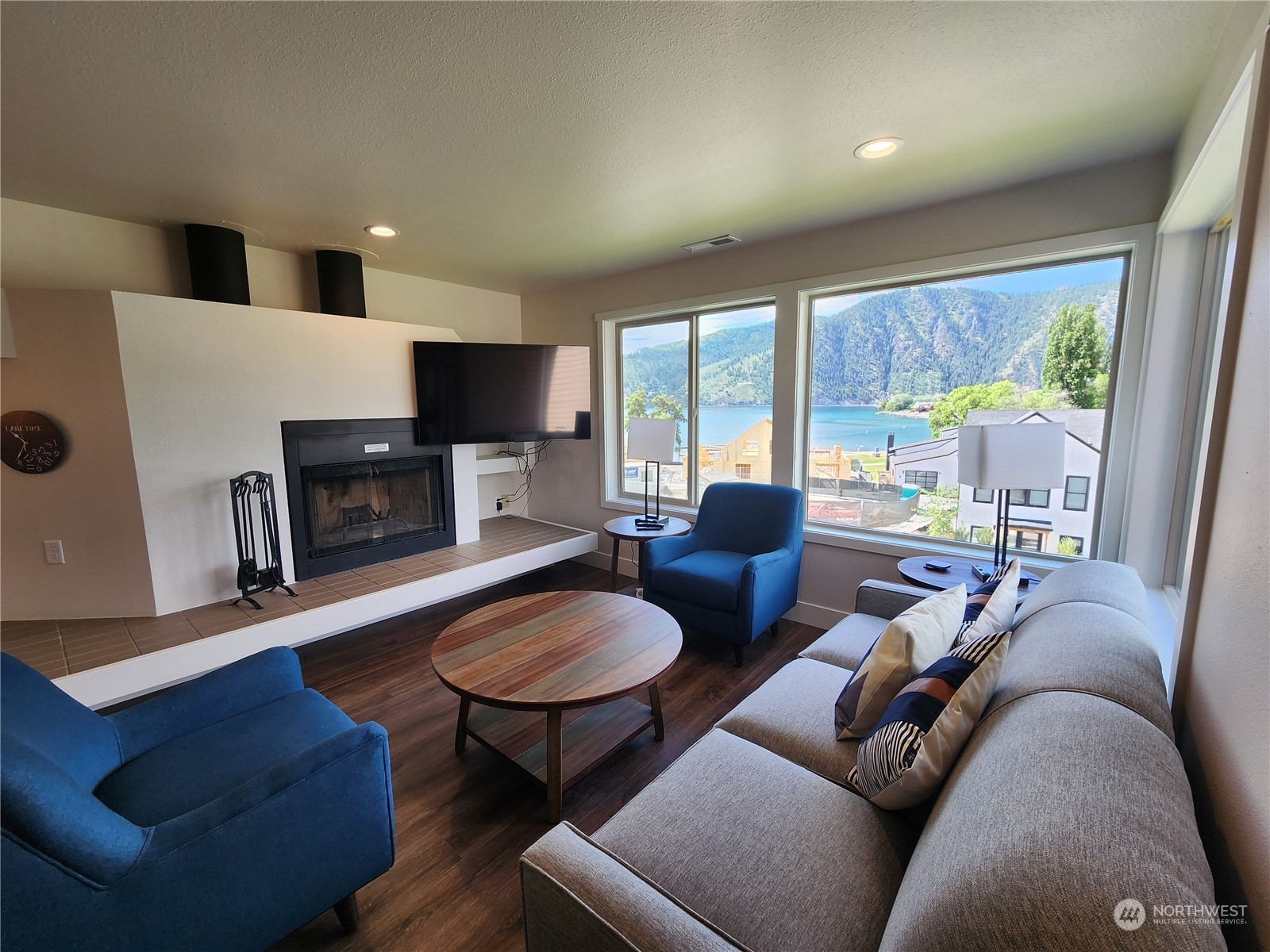 1 Lodge 638-B , Manson, WA 98831