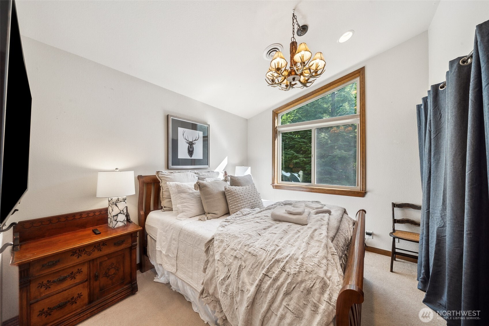 132 Hellem Drive , Packwood, WA 98361