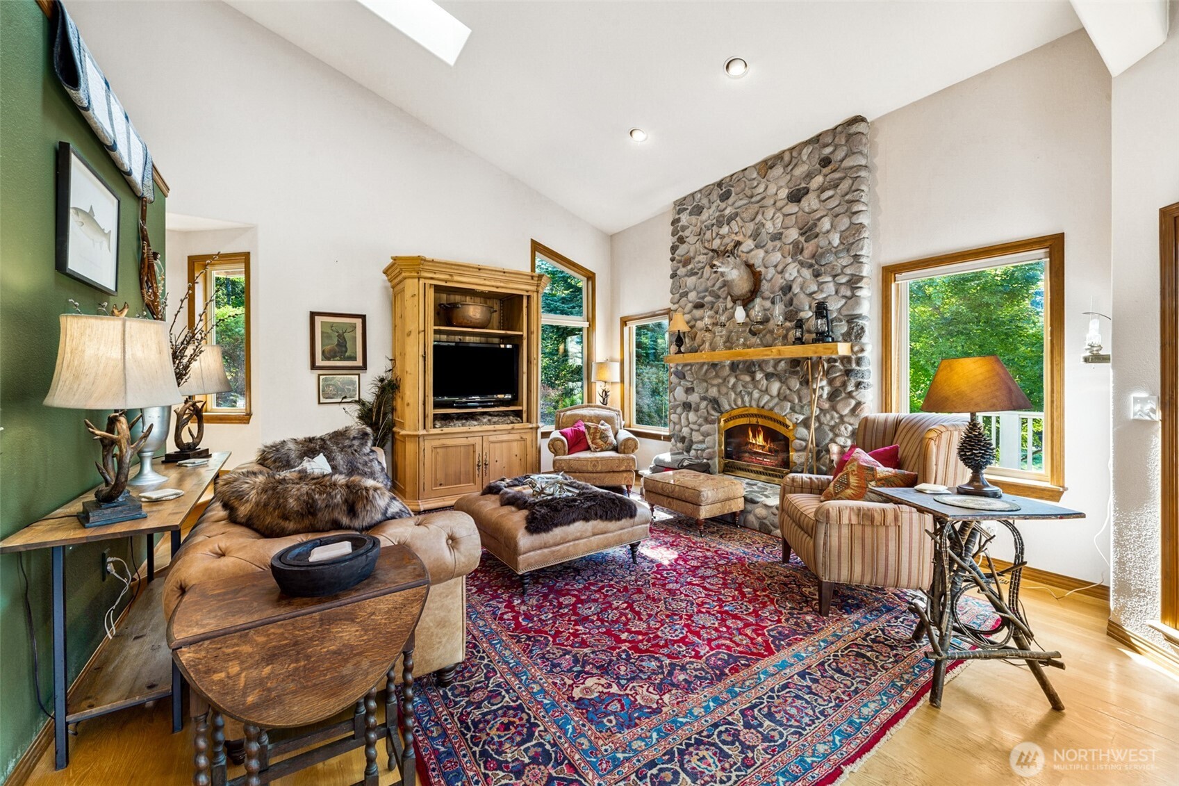 132 Hellem Drive , Packwood, WA 98361