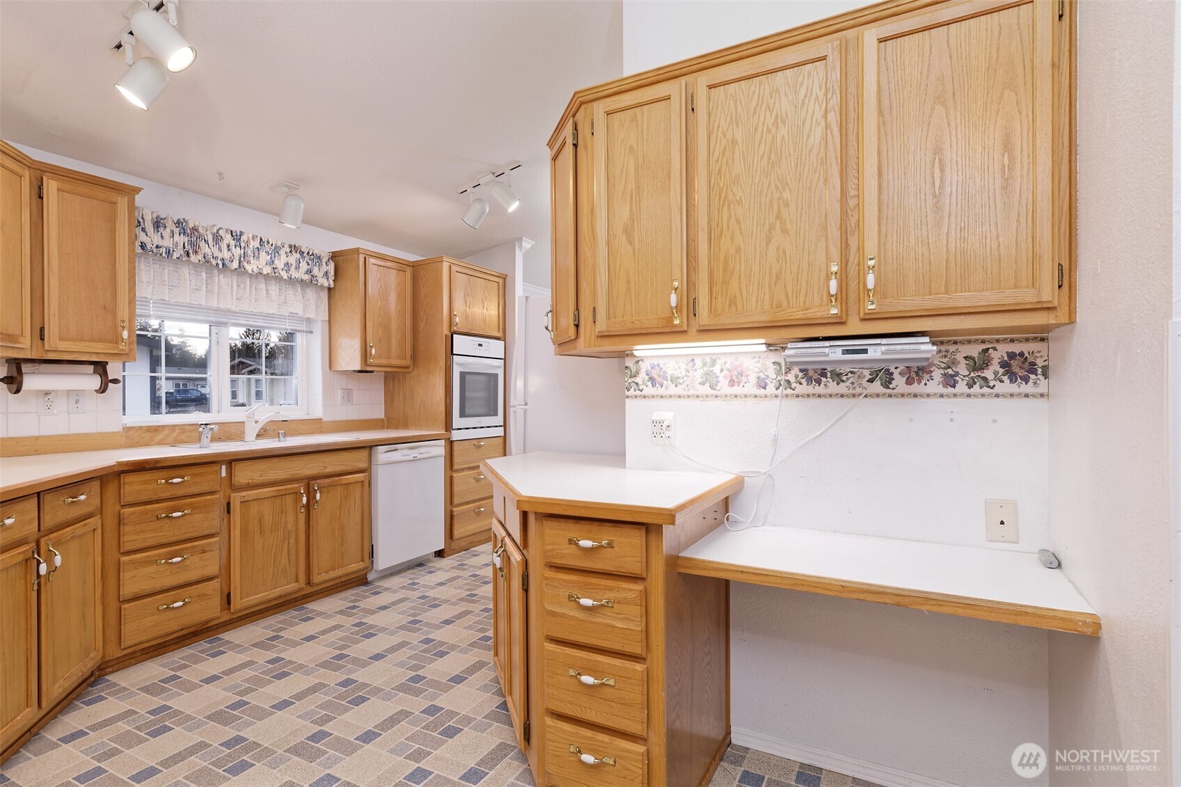 6 Noel Lane , Shelton, WA 98584