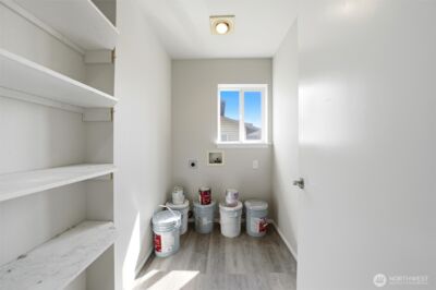 725 NW Sunburst Court , Moses Lake, WA 98837 - Photo 8