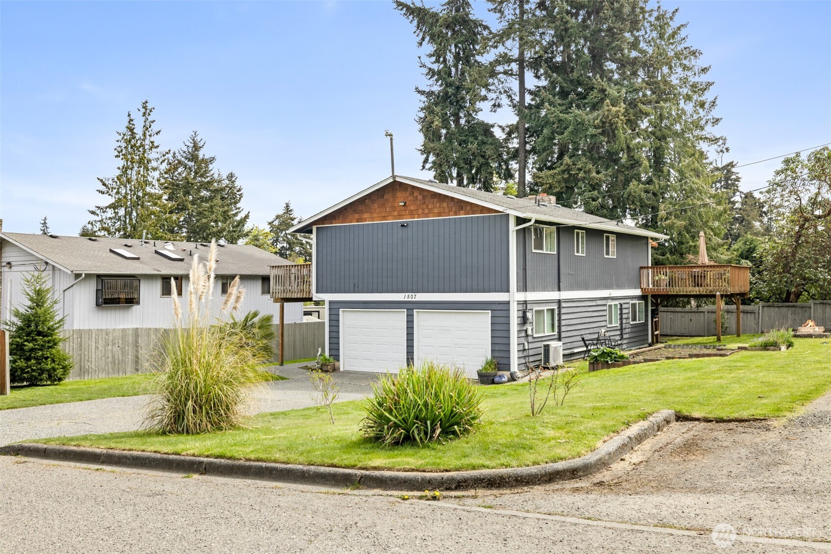1507 S B Street , Port Angeles, WA 98363