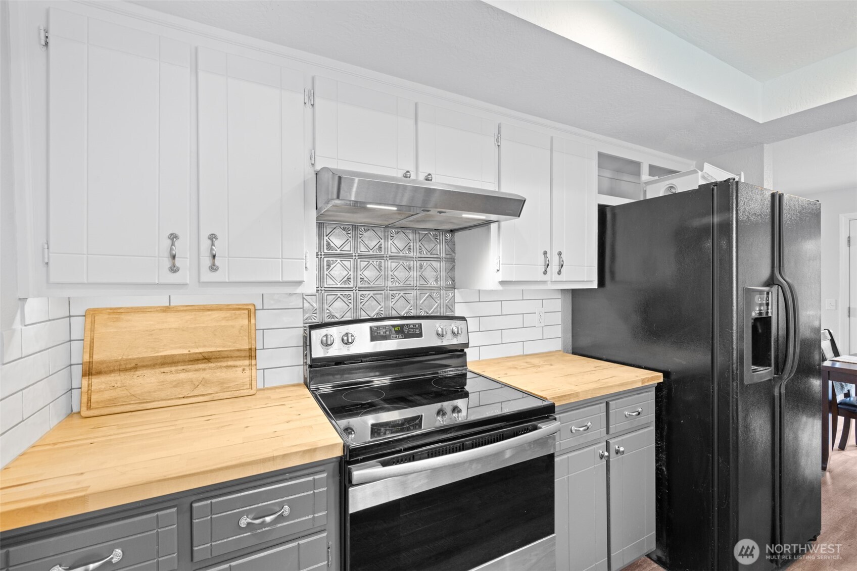 1507 S B Street , Port Angeles, WA 98363