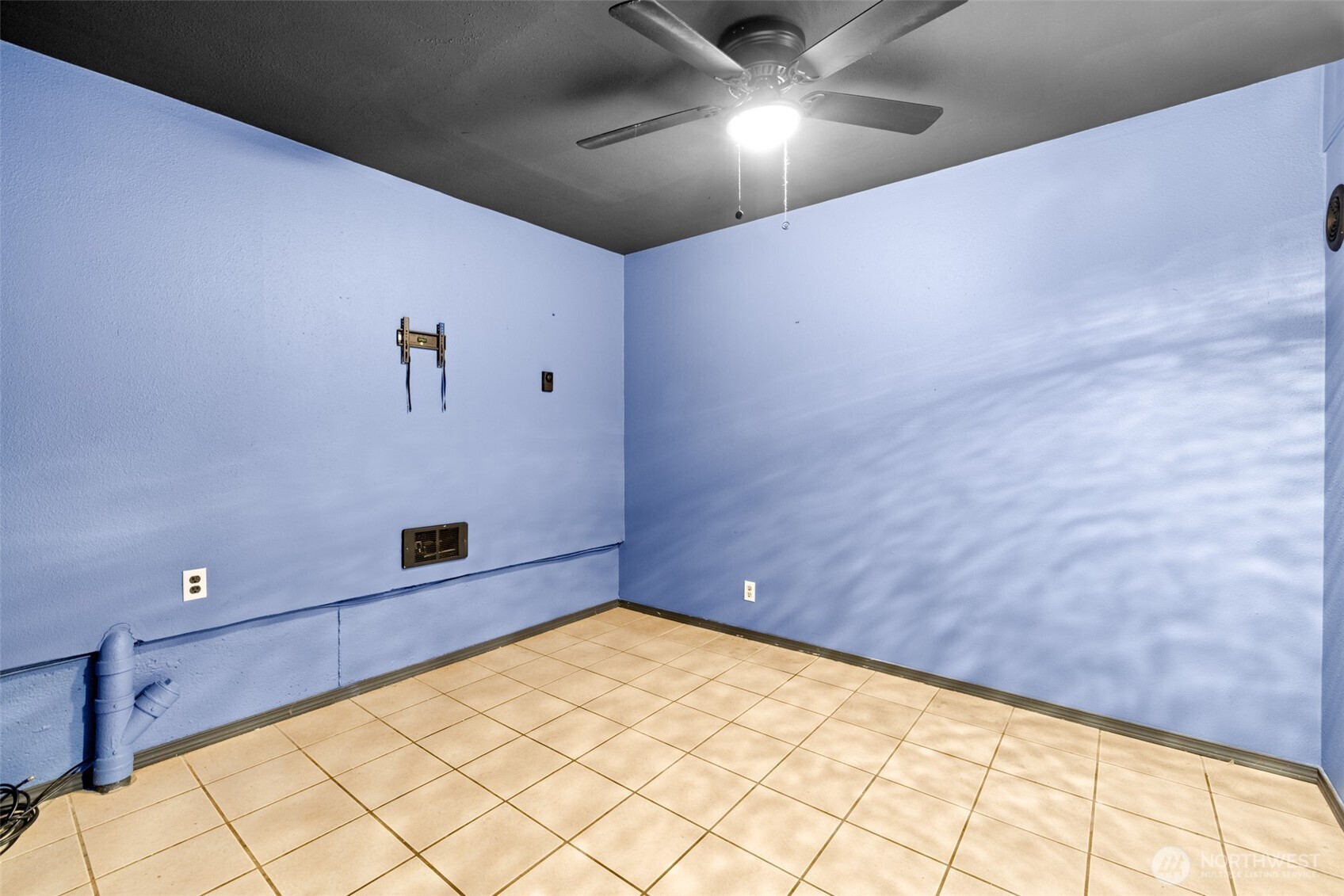 1507 S B Street , Port Angeles, WA 98363