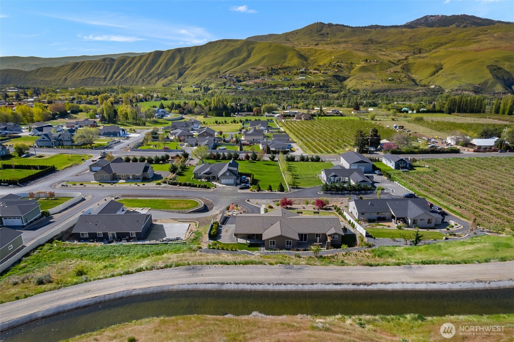 37 Diede Hills Lane , Wenatchee, WA 98801