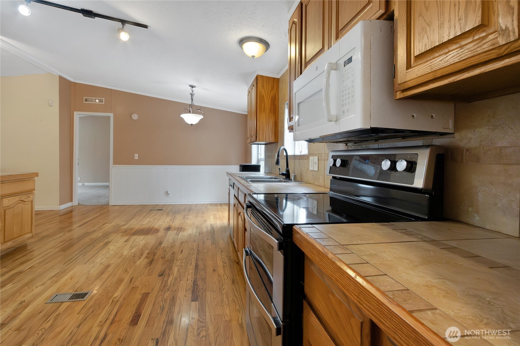 1204 342nd Street E, Roy, WA 98580