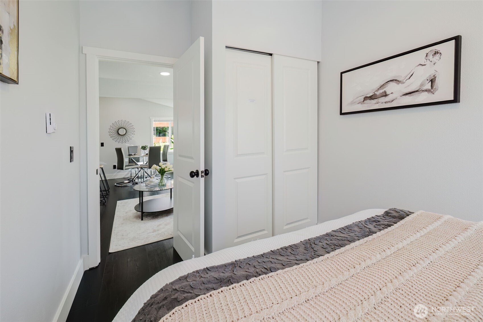 2124 15th Street , Bremerton, WA 98312-3054