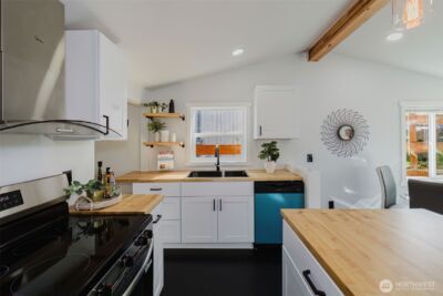2124 15th Street , Bremerton, WA 98312-3054 - Photo 9
