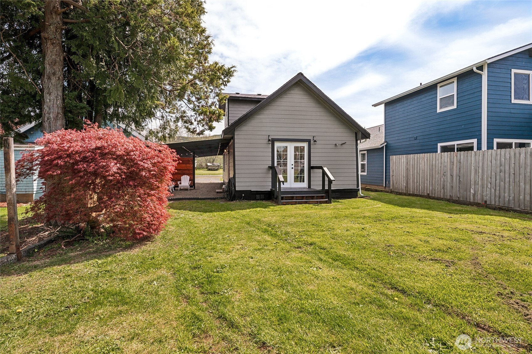 1413 Lincoln Street , Hoquiam, WA 98550