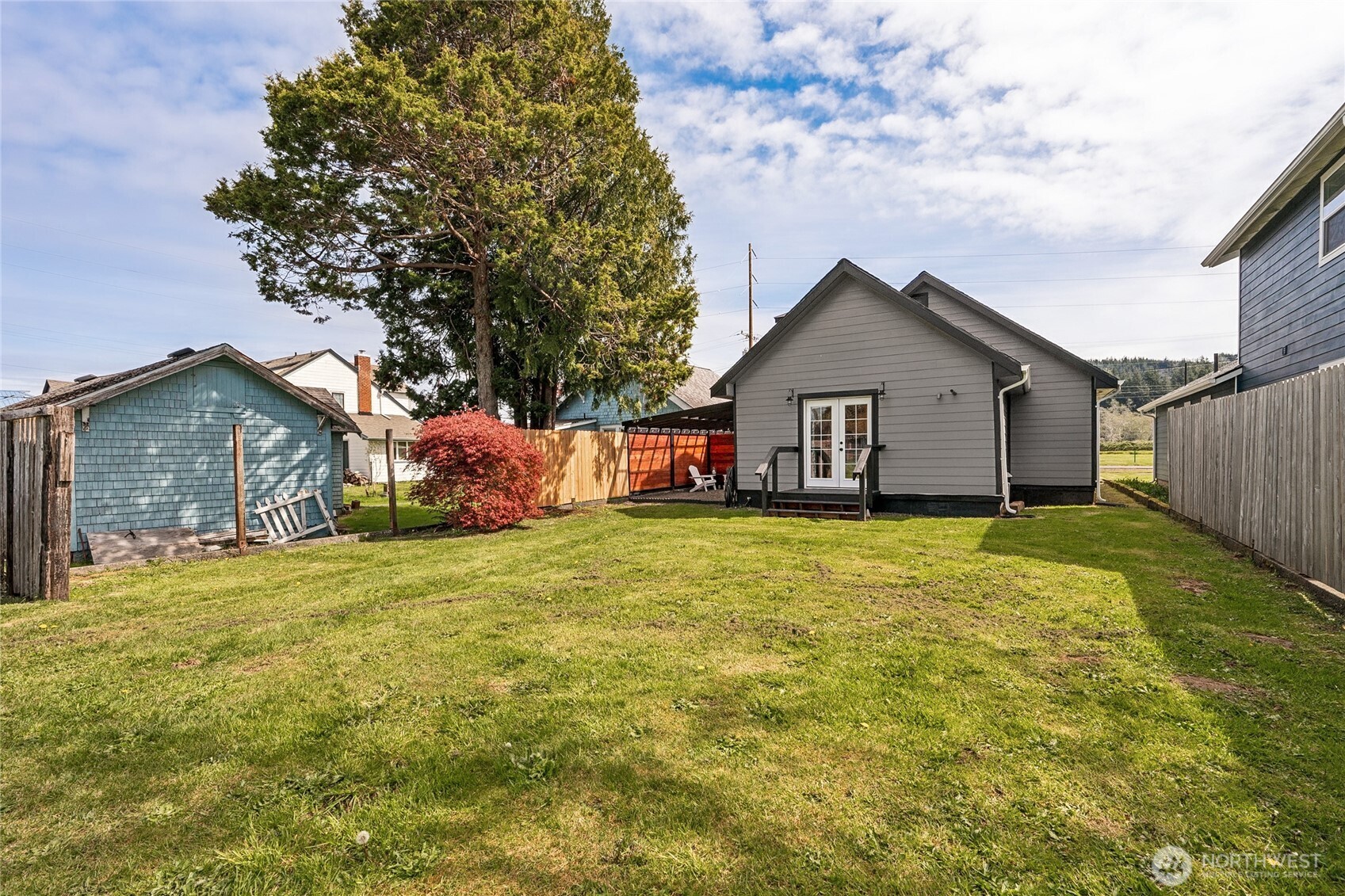 1413 Lincoln Street , Hoquiam, WA 98550