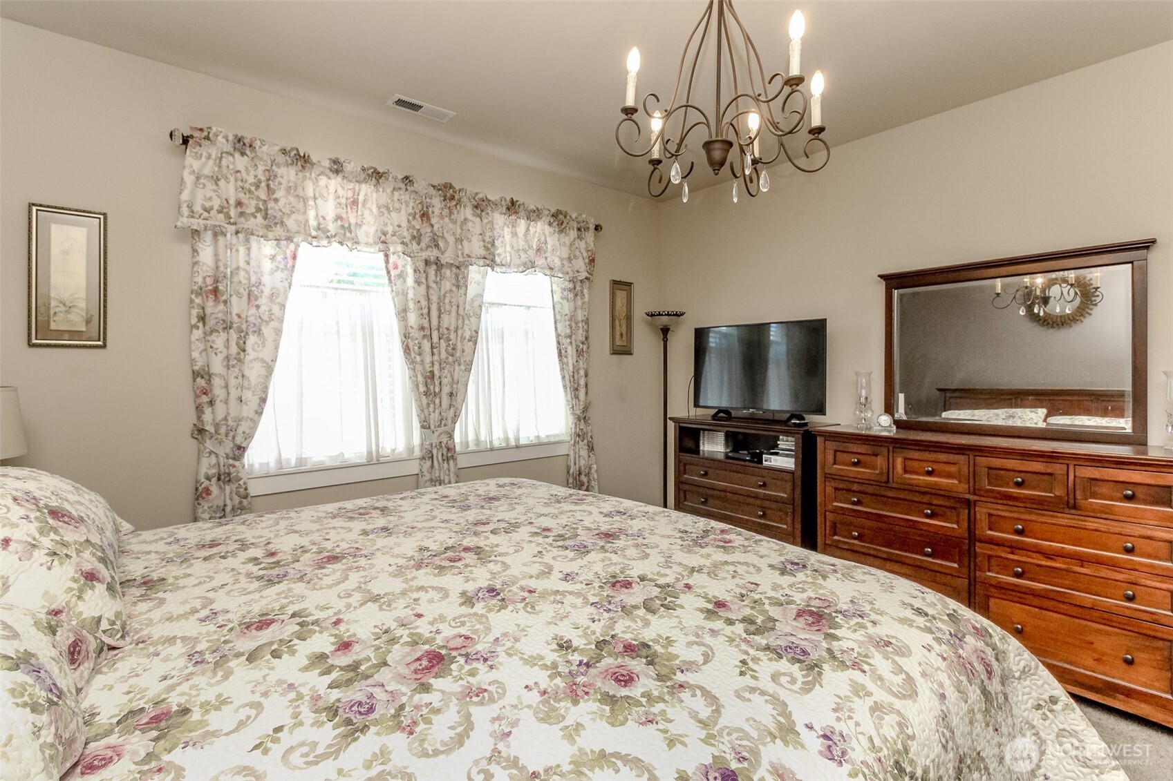 5009 N 13th Street , Tacoma, WA 98406