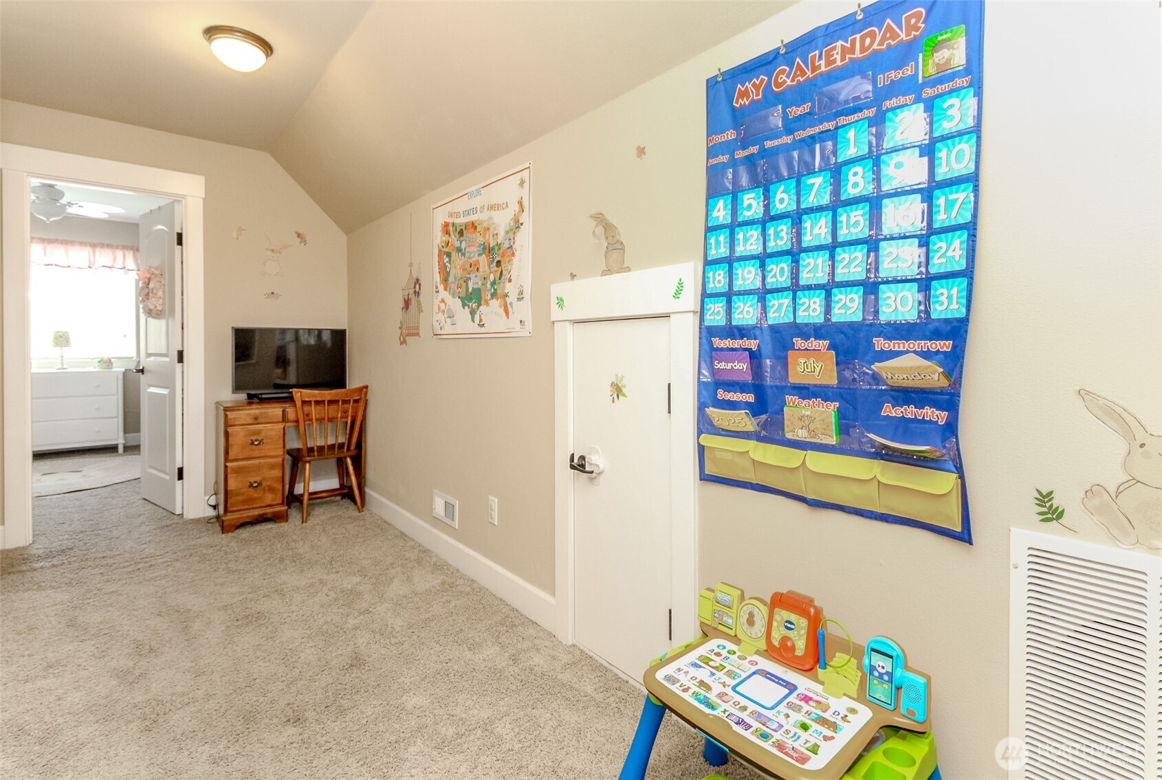 5009 N 13th Street , Tacoma, WA 98406