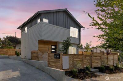 1605 SW Kenyon Street , Seattle, WA 98106 - Photo 2