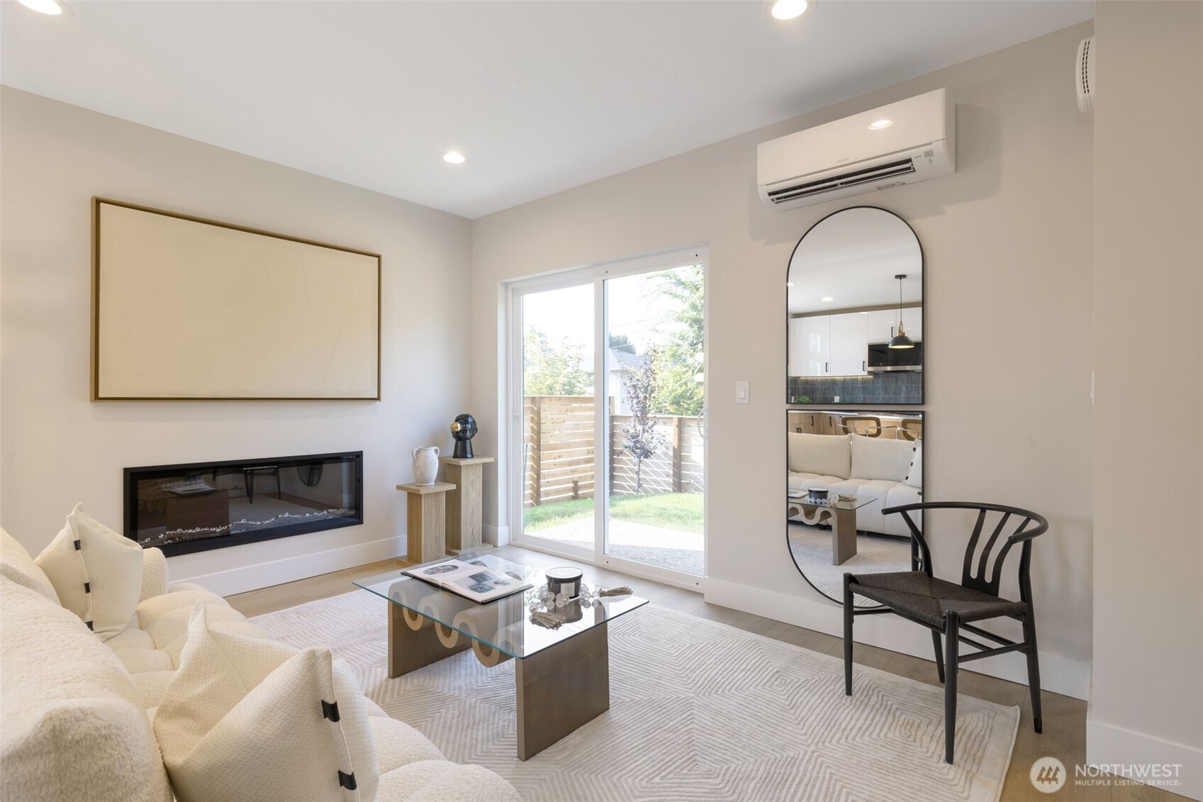 1605 SW Kenyon Street , Seattle, WA 98106