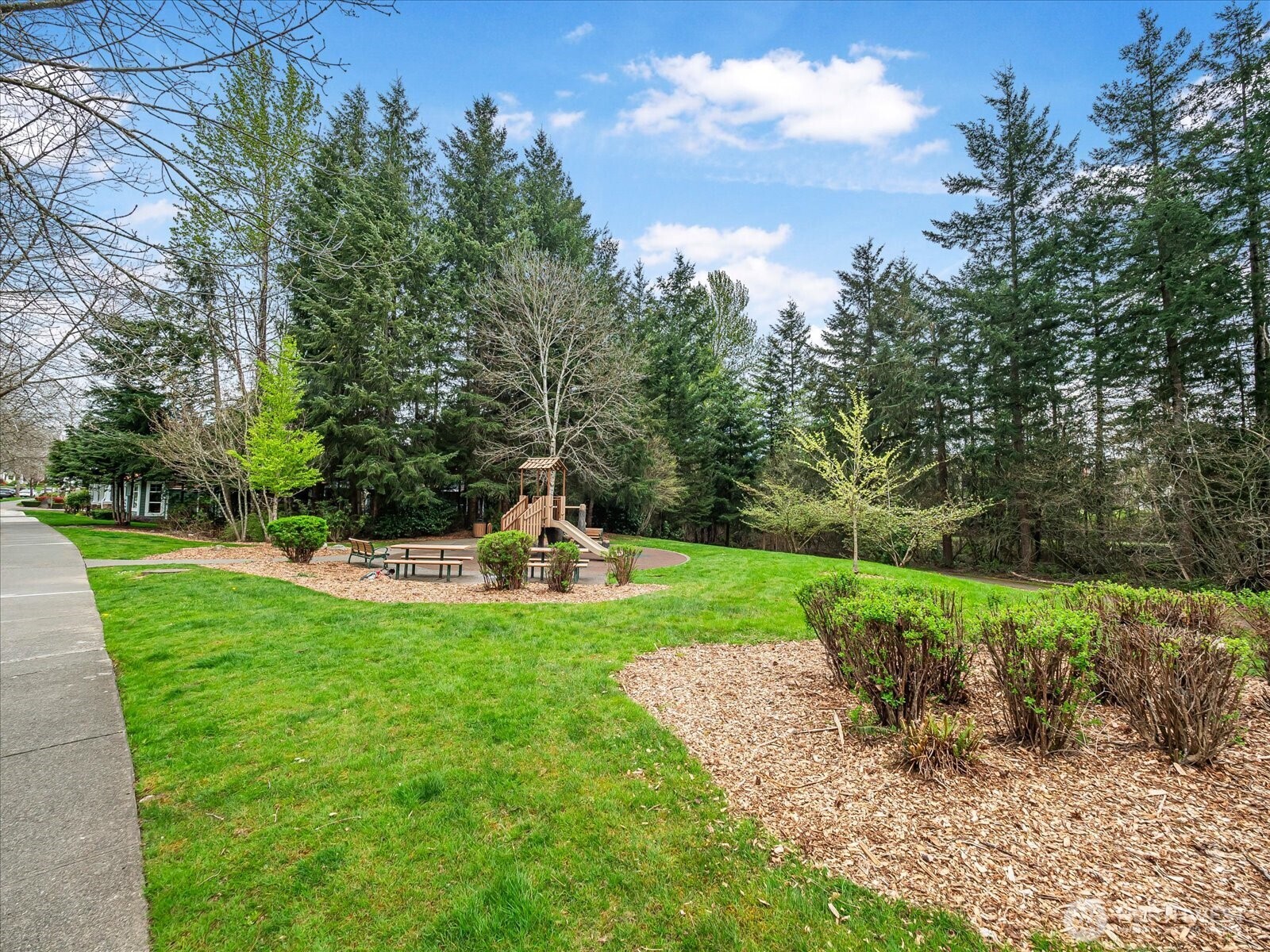 35227 SE Aspen Lane #1202, Snoqualmie, WA 98065