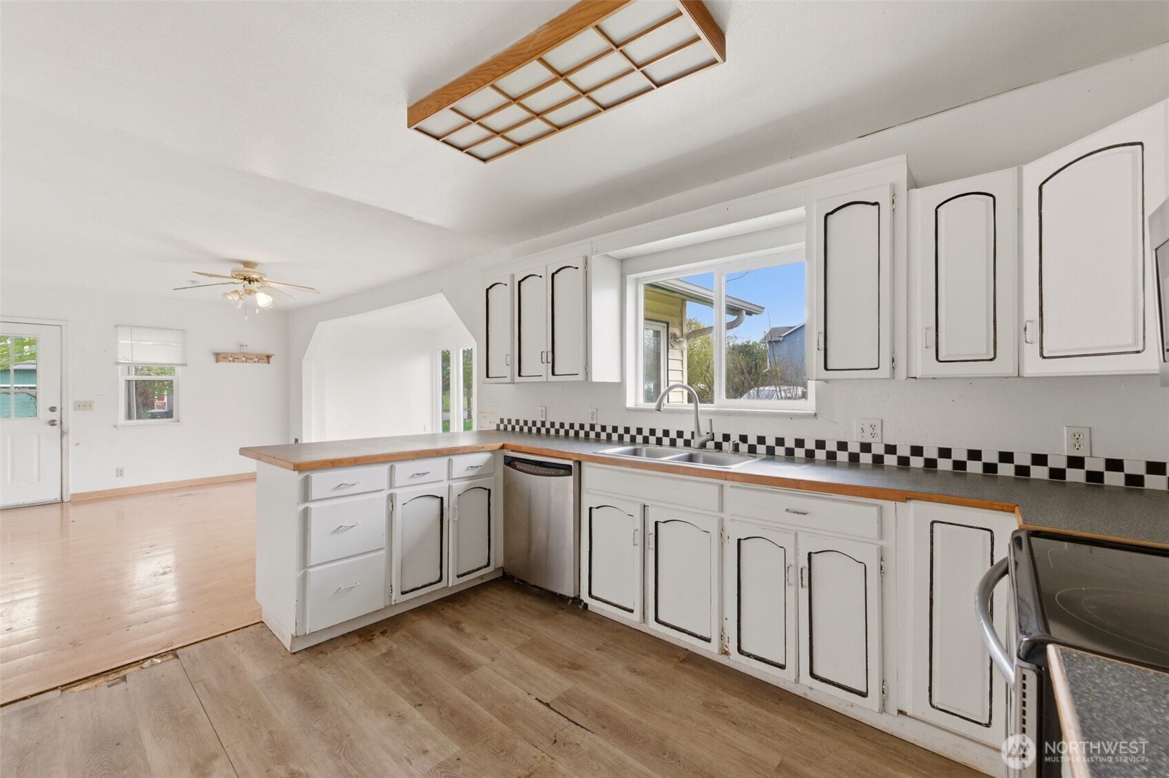 14751 89th Avenue SE, Yelm, WA 98597