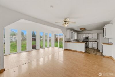 14751 89th Avenue SE, Yelm, WA 98597 - Photo 2