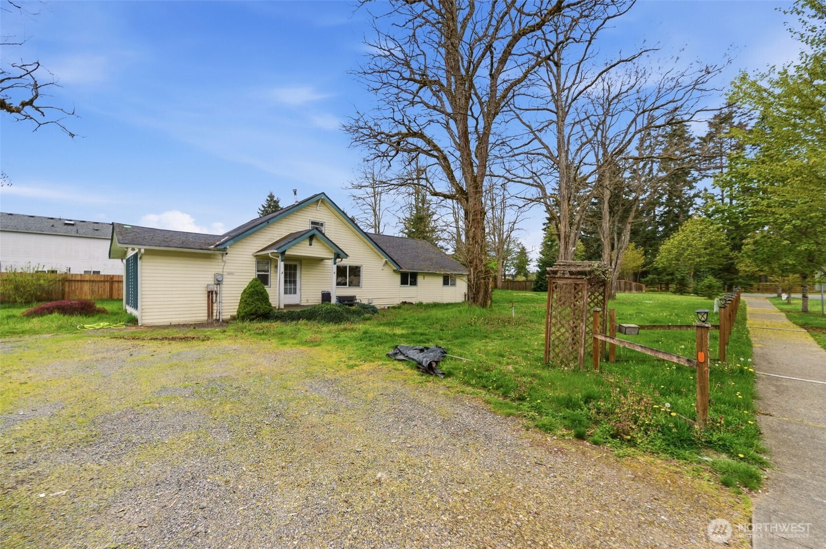 14751 89th Avenue SE, Yelm, WA 98597