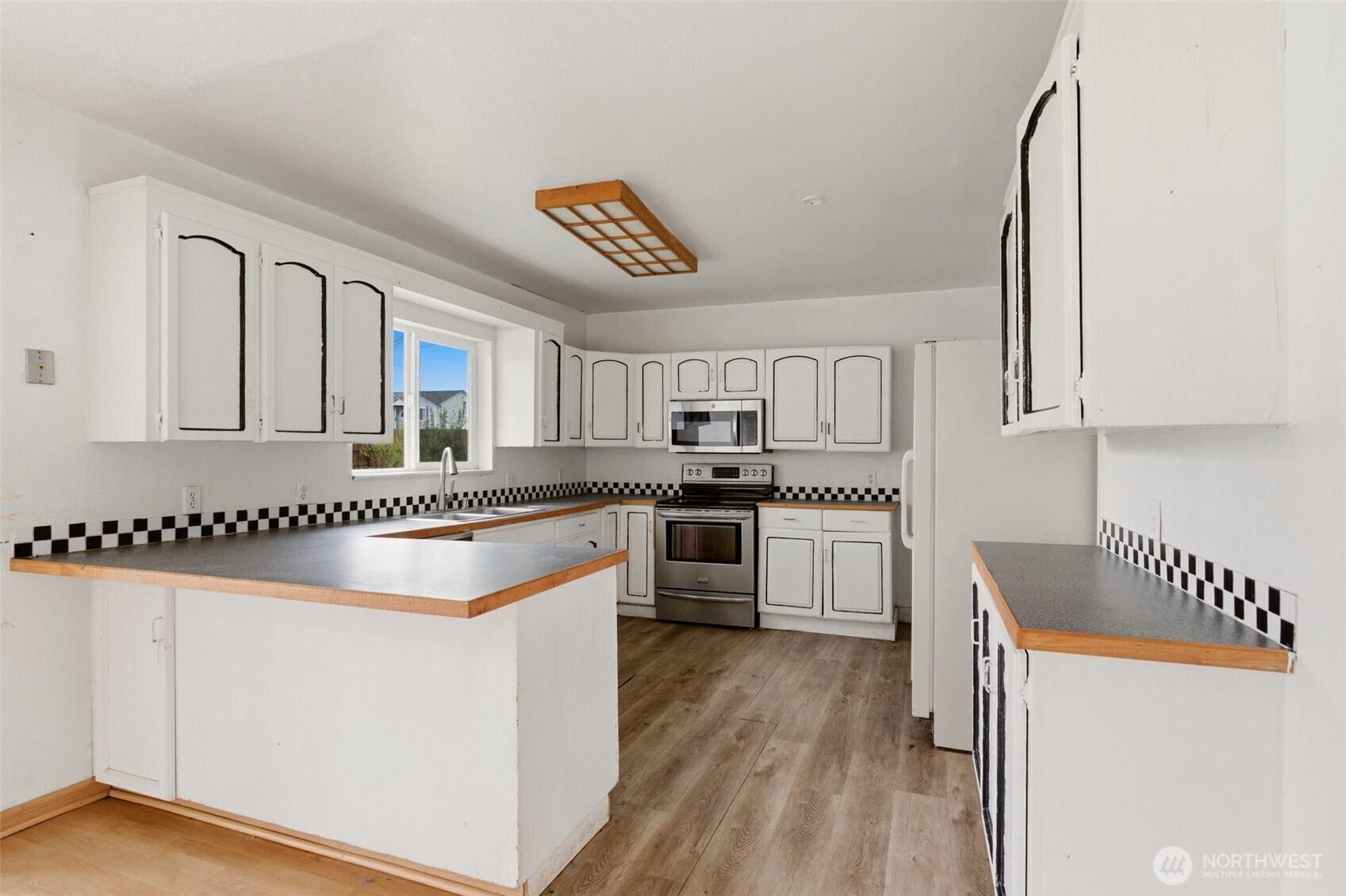 14751 89th Avenue SE, Yelm, WA 98597