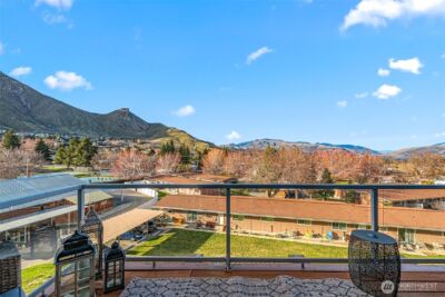 1818 Skyline Drive #23, Wenatchee, WA 98801 - Photo 2