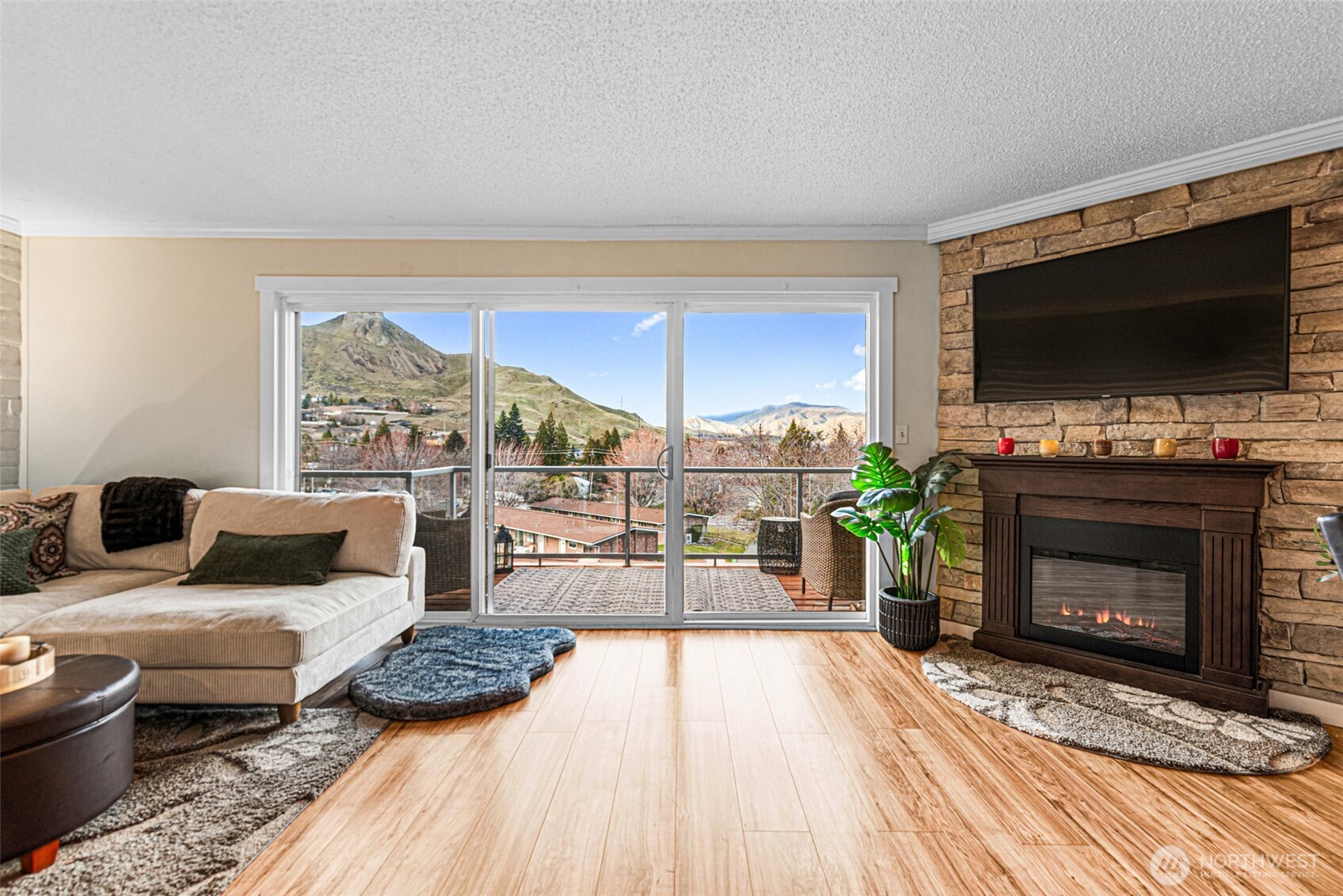 1818 Skyline Drive #23, Wenatchee, WA 98801