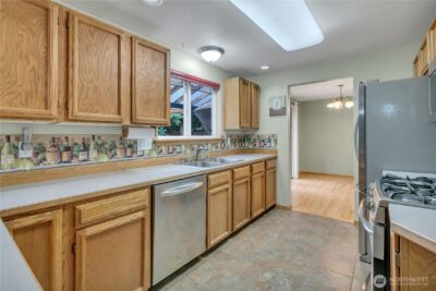 565 Bell Court SE, Tumwater, WA 98501 - Photo 13