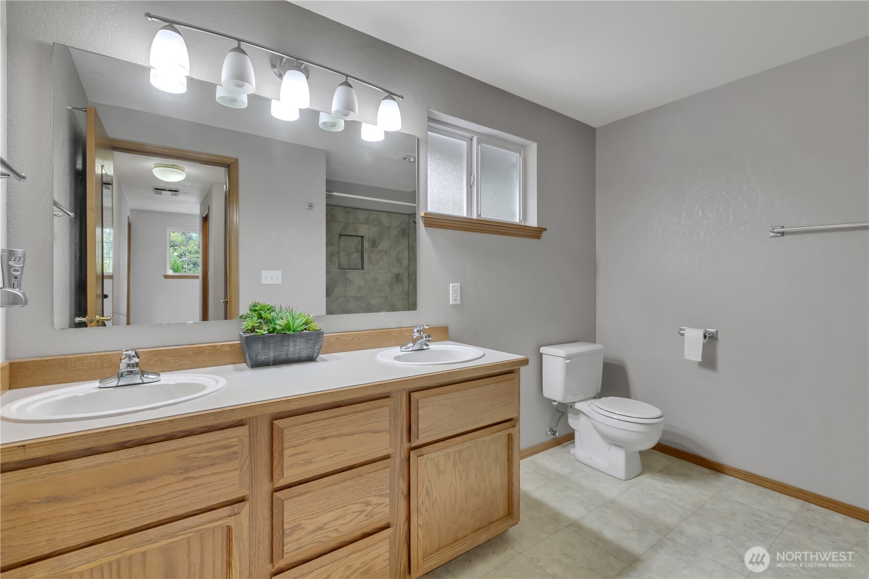 565 Bell Court SE, Tumwater, WA 98501