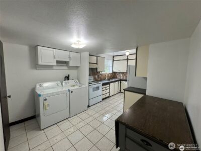 16425 Broadway Avenue , Snohomish, WA 98296 - Photo 24
