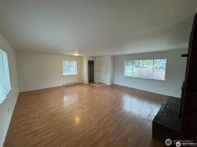16425 Broadway Avenue , Snohomish, WA 98296 - Photo 8